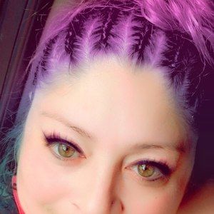 Meet your Posher, Angelica